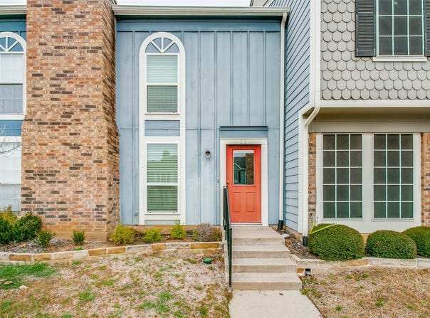 12 Abbey Road, Euless, TX 76039