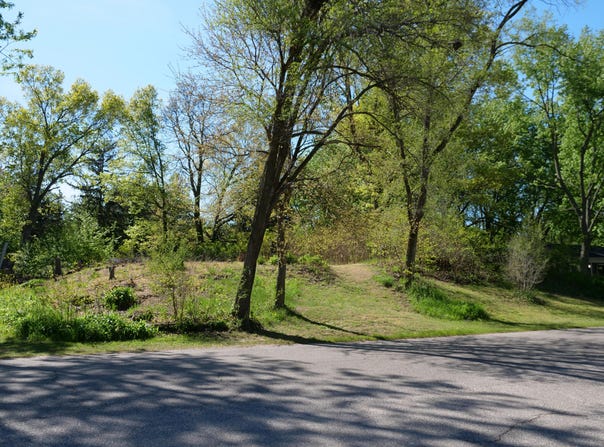 Plymouth Rock Avenue, Holland, MI 49424