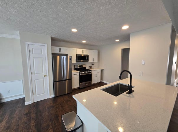 3422 Smileys Corner, Hilliard, OH 43026