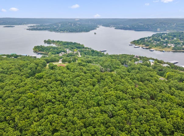 Whispering Hill Drive lot: 5, Blue Eye, MO 65611
