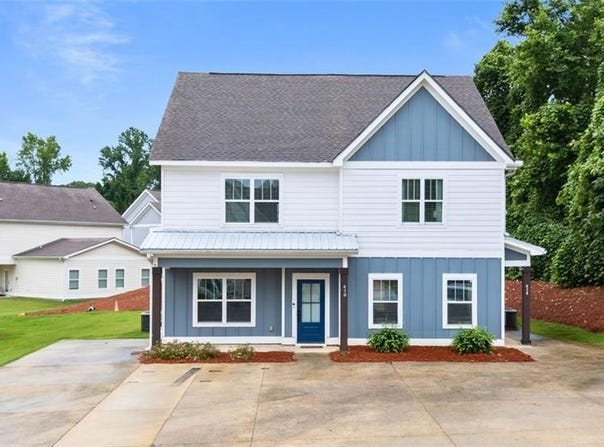 416 JACK HAMPTON Drive, AUBURN, AL 36830