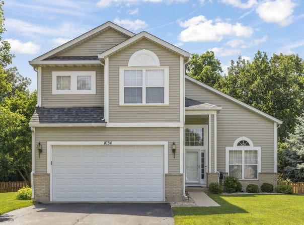 1034 Stephen Court, Aurora, IL 60502