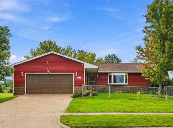 608 E Meyers St, WestLiberty, IA 52776