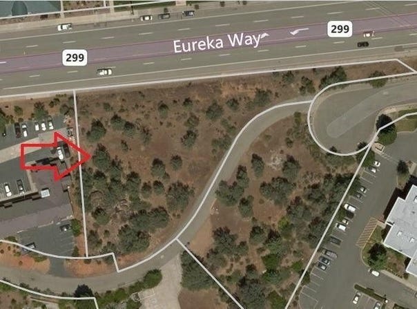 2760 Eureka Way, Redding, CA 96001