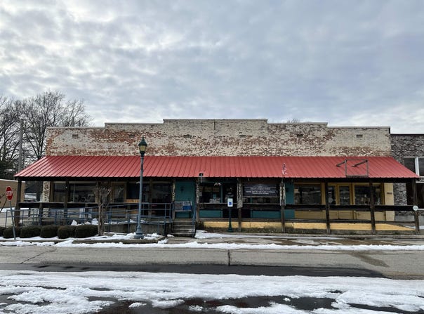 117 Front St, Halls, TN 38040