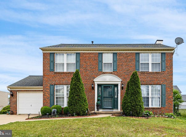 805 CORNSTALK Drive, NEW CASTLE, DE 19720
