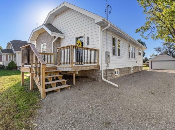 721 6th Street, Duncan, NE 68634
