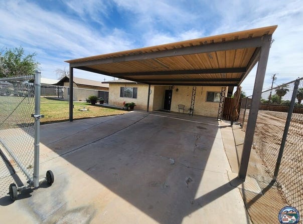 346 E 5th St, Westmorland, CA 92281