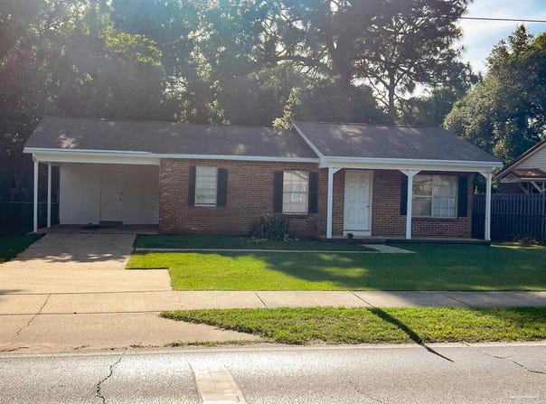 6255 Memphis Ave, Pensacola, FL 32526