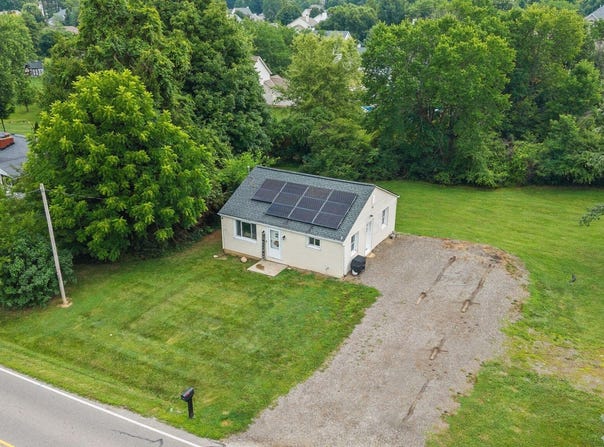 1722 Blue Jay Road, Heath, OH 43056