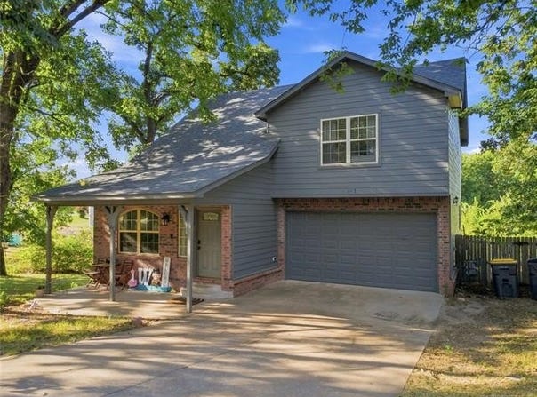107 E 116th Place, Jenks, OK 74037