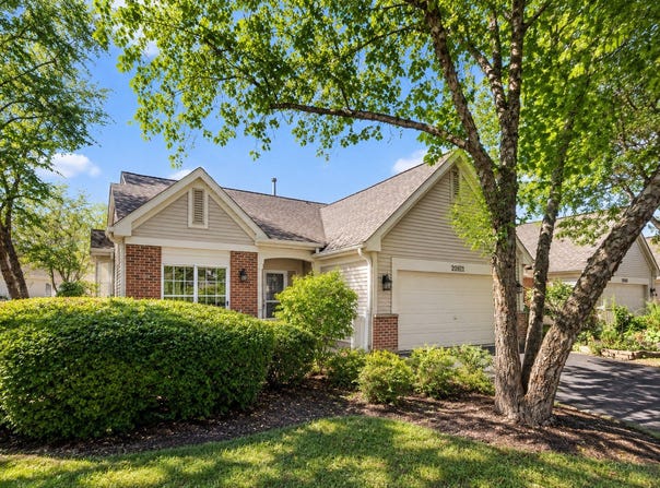 20921 W BLOSSOM Lane, Plainfield, IL 60544