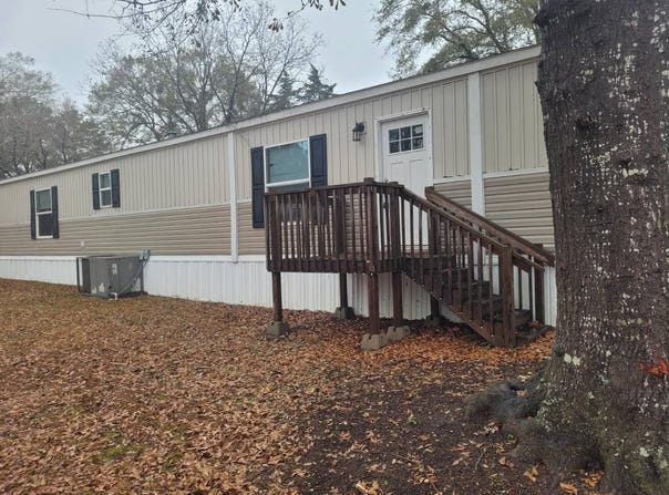 204 S Cambridge Drive, Centerville, GA 31093