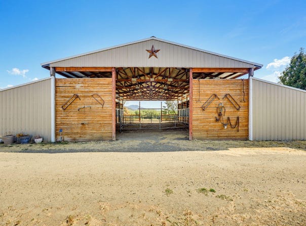 3626 Corey Road, Medford, OR 97502