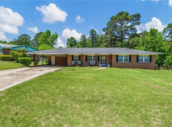 2804 9th Place, Phenix City, AL 36869
