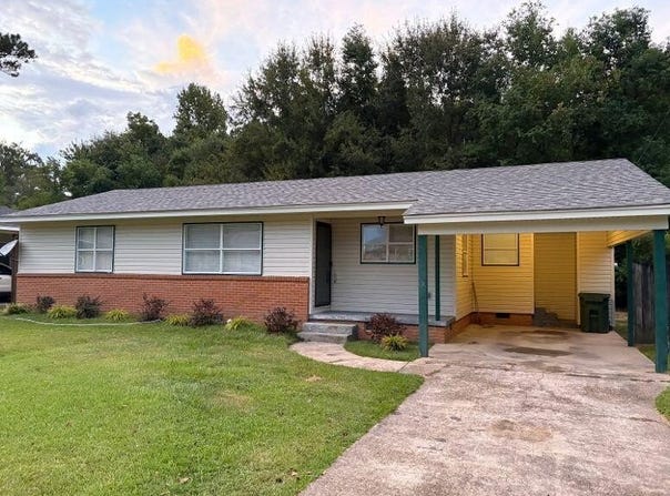 805 Duane St, Hattiesburg, MS 39401