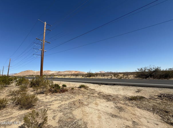 Tehachapi Willow Springs Road, Rosamond, CA 93560