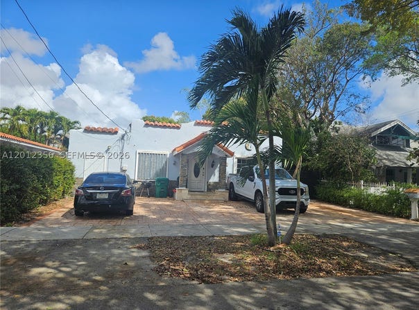 2231 NW 4th Ter, Miami, FL 33125