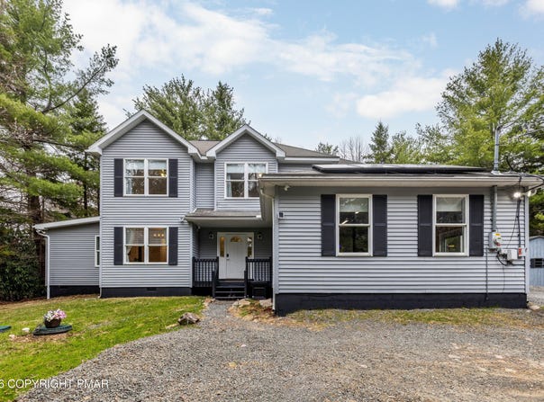 141 Lenape Trail, Long Pond, PA 18334
