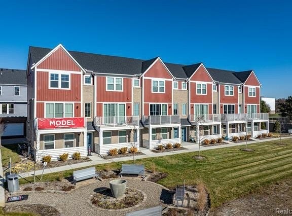 56050 Madison Lane, Lyon Twp, MI 48165