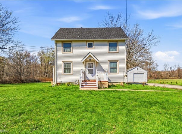 3321 Carpenter Road, Saybrook, OH 44004