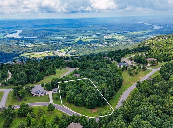 River Bluffs Drive lot: #26, Jasper, TN 37347