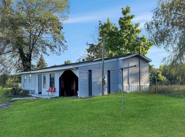 5767 S 23 Road, Boon, MI 49618