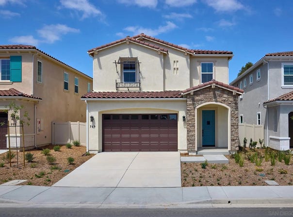 769 Michael Ct, Vista, CA 92081