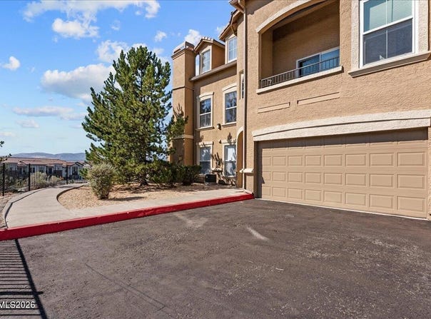9050 Double R Boulevard, Reno, NV 89521