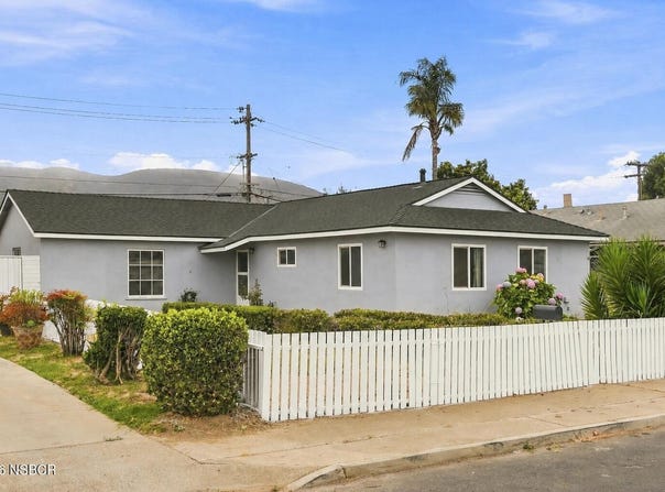 1104 E Peach Avenue, Lompoc, CA 93436