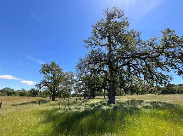 Interlake Road, Bradley, CA 93426