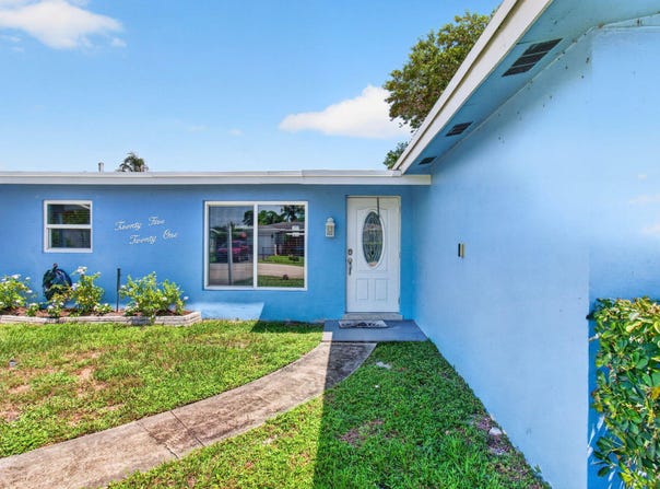 2521 Myrica Road, West Palm Beach, FL 33406