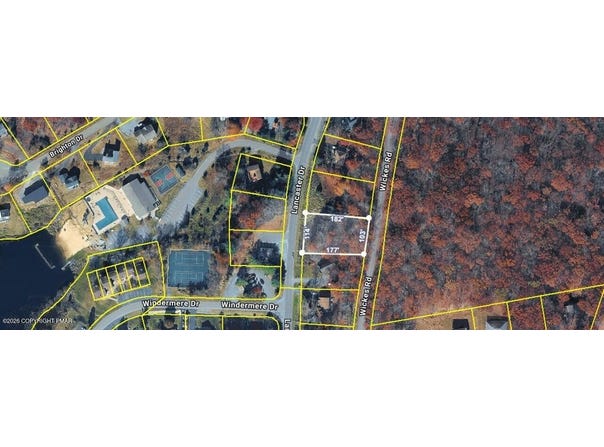 Lancaster Drive, Bushkill, PA 18324