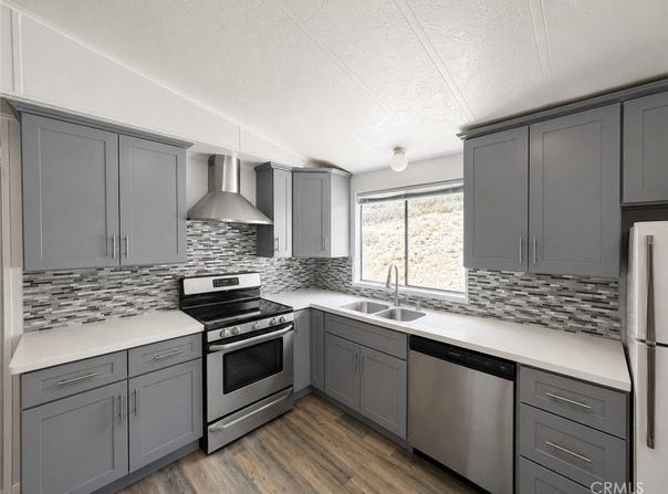 8372 Green, Pinon Hills, CA 92372