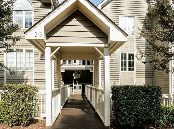 313 Glen Echo N Lane, Cary, NC 27518