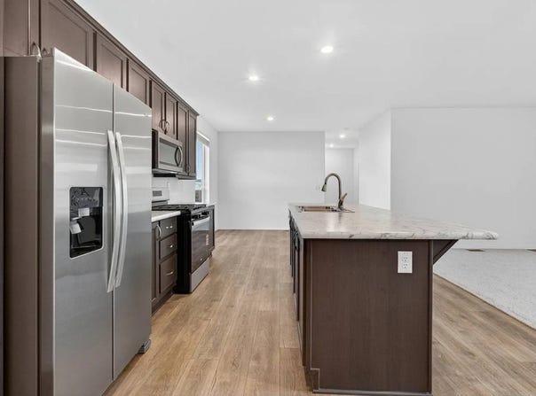 1700 W 2700 N, Pleasant View, UT 84404