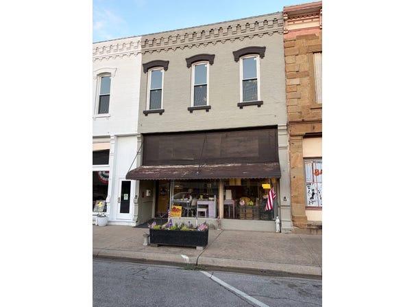 416 Commercial, Oswego, KS 67356