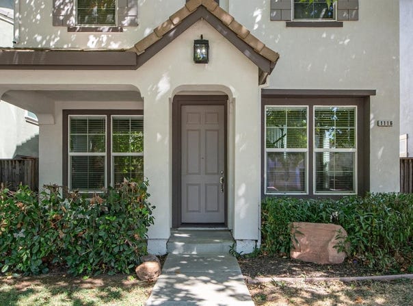 1116 Valley Glen Drive, Dixon, CA 95620
