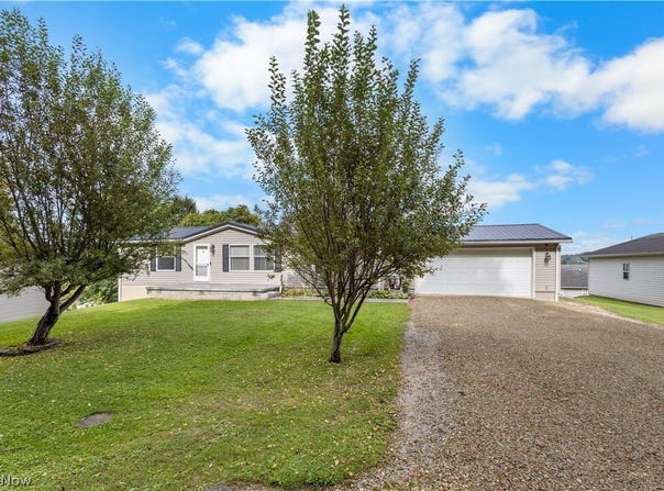 59160 MARTHA DRIVE, BYESVILLE, OH 43723