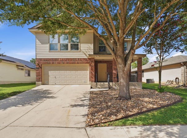 423 DONALAN DR, Converse, TX 78109-1119