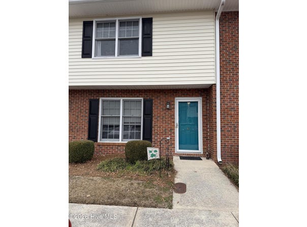 2700 Thackery Road, Greenville, NC 27858