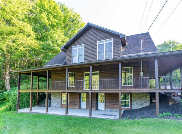 5183 Pemberton Road, Tyrone, PA 16686