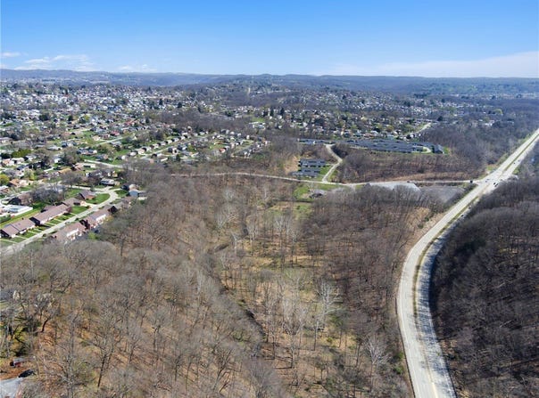 706 Craigdell Rd, New Kensington, PA 15068