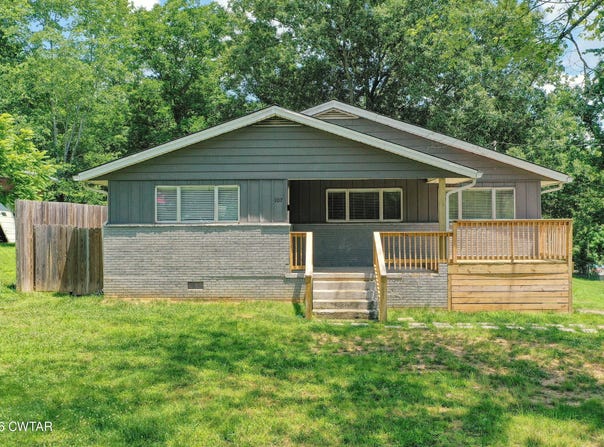 107 Marilyn Street, Paris, TN 38242