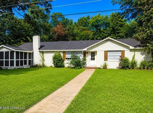 401 NE 3rd Avenue, Magee, MS 39111