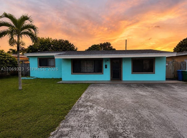 2906 Island Dr, Miramar, FL 33023
