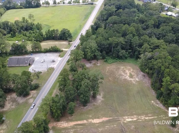 N Highway, Brewton, AL 36426