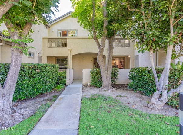 1043 Waltham Road, Simi Valley, CA 93065