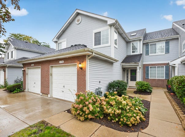 170 Sierra Pass Drive, Schaumburg, IL 60194