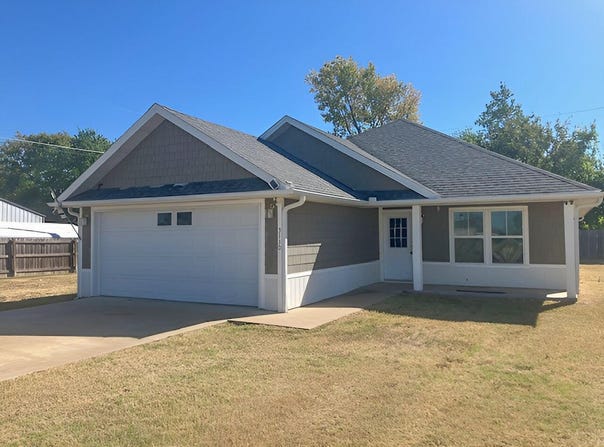 3130 Cc Avenue, Baxter Springs, KS 66713